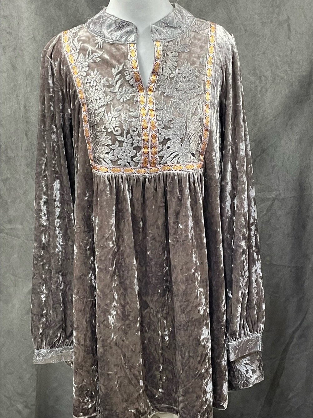 POL Silver-Taupe Embroidered Dress